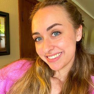 Meet your Posher, Haleigh